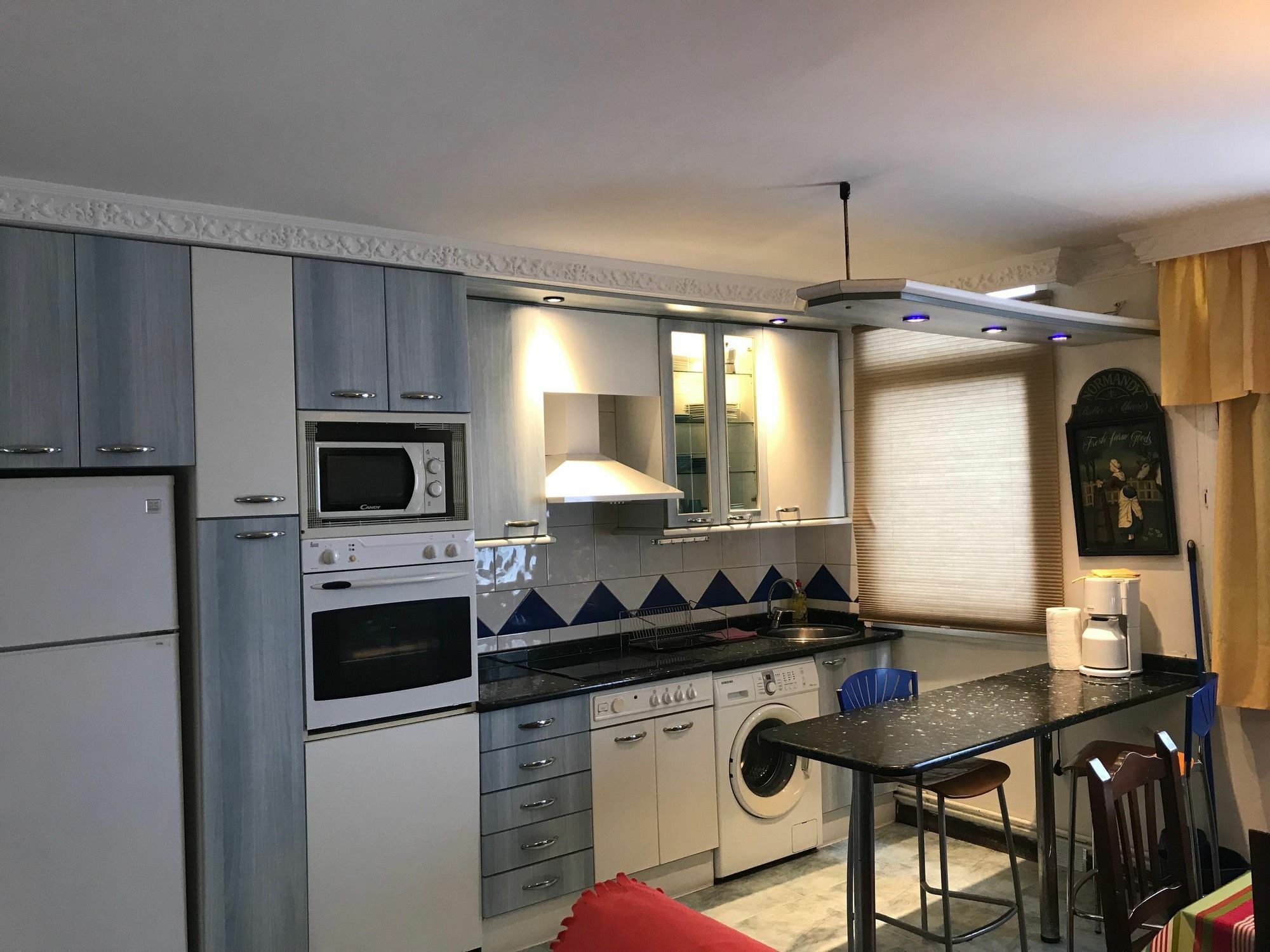 Apartamentos Vintage Menendez Pelayo Santander Buitenkant foto